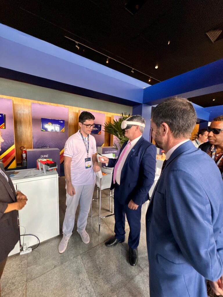 Representantes do Polo de Inovação do IFTM Uberaba no 1º Fórum de Reitores Brasil-África, em Brasília